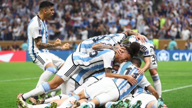 Argentina sufri�, pero avanz� a octavos con un ag�nico triunfo ante Cabo Verde